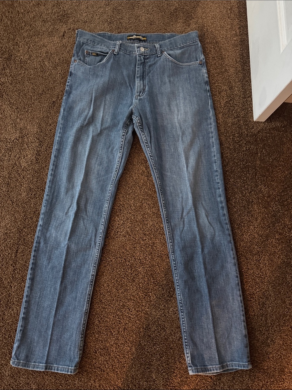 Lee Straight Men’s Jeans in Faded Blue